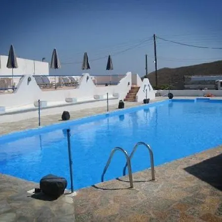 Adamastos 3* Akrotiri (Santorini)