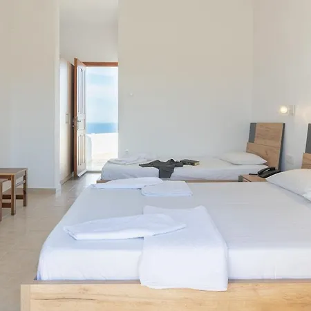 Hotel Adamastos 3*