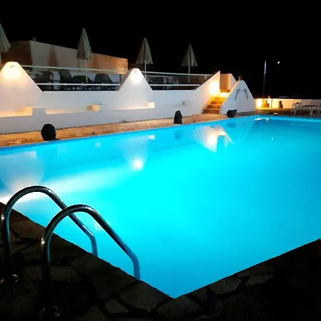 Adamastos 3* Akrotírion