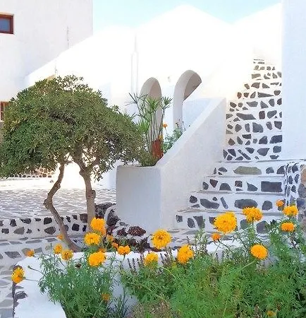 Hotell Adamastos 3*