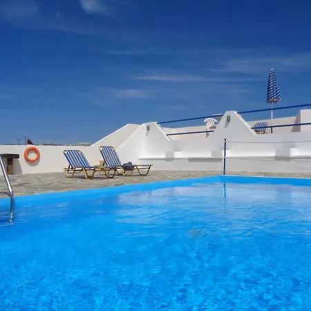 Adamastos Hotel