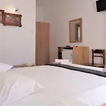 Adamastos 3* Akrotírion