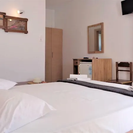 Adamastos 3* Akrotírion