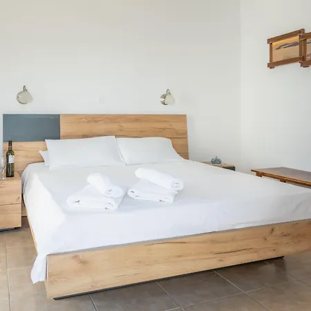 Adamastos 3* Akrotírion