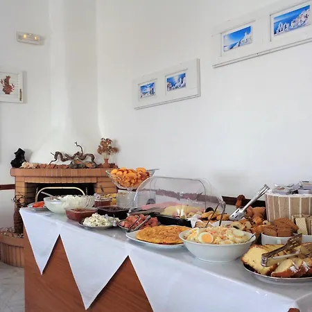 Hotel Adamastos Akrotírion