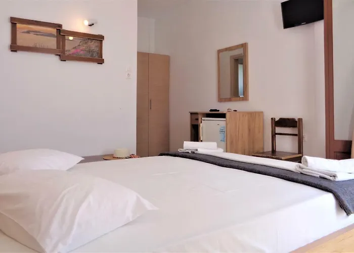 Adamastos 3* Akrotírion